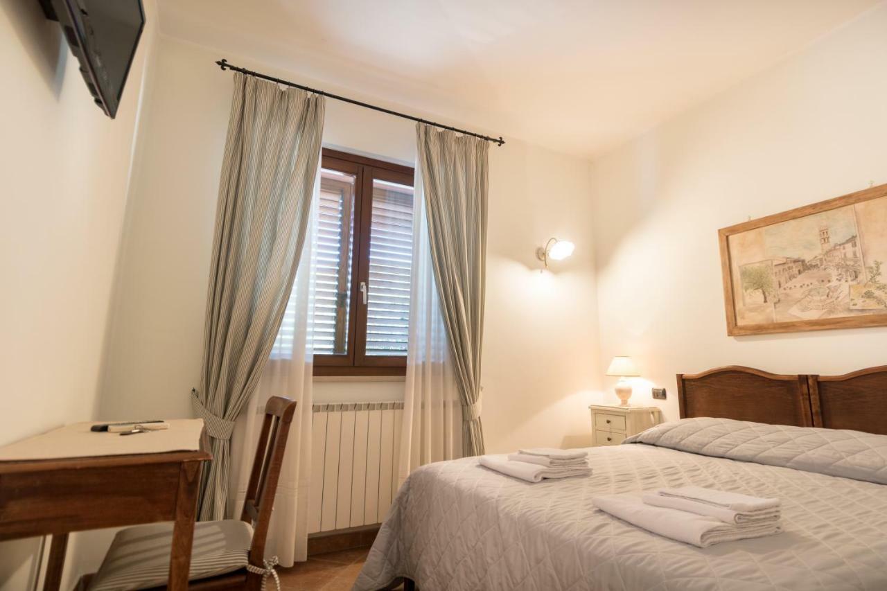 Bed & Breakfast Al Pian D'Assisi Exterior photo