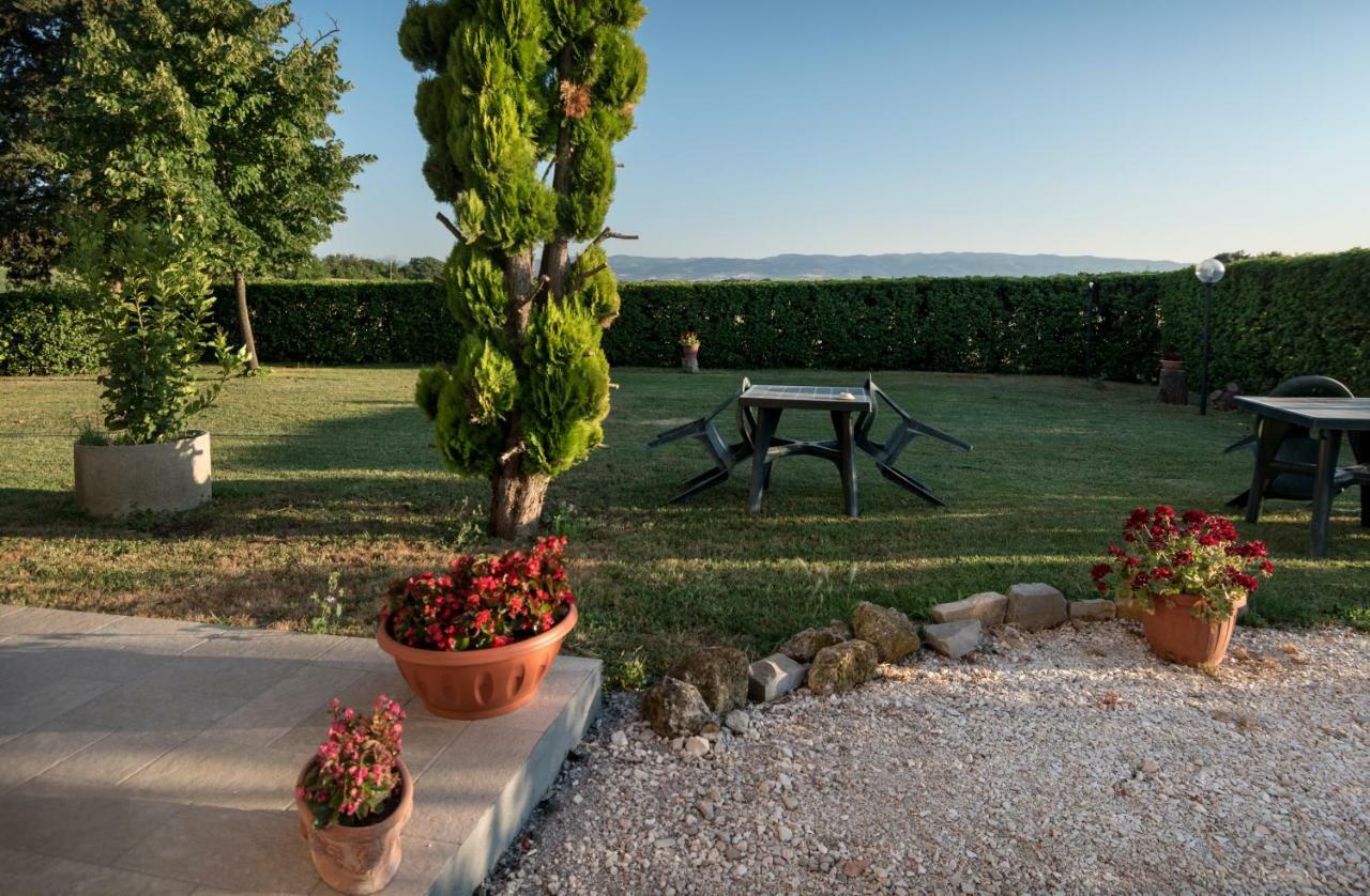 Bed & Breakfast Al Pian D'Assisi Exterior photo