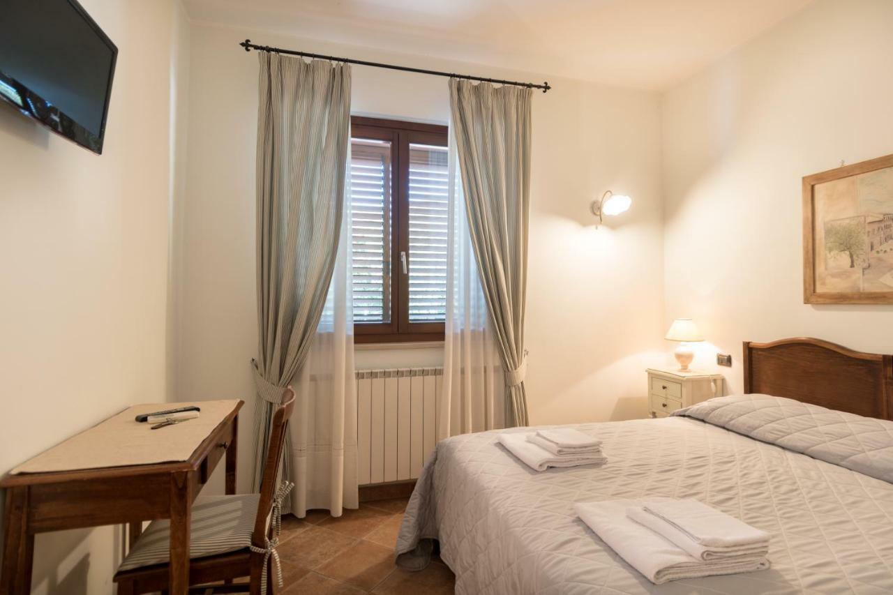 Bed & Breakfast Al Pian D'Assisi Exterior photo