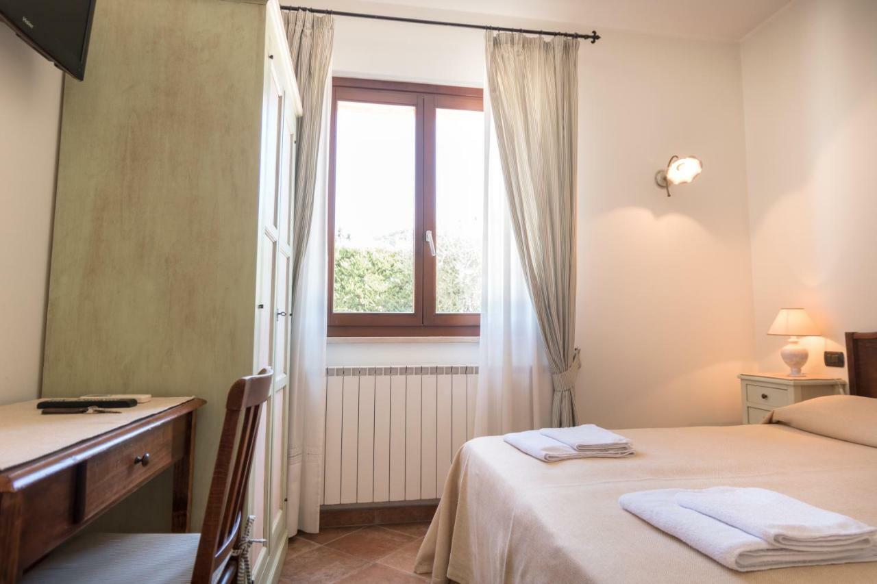 Bed & Breakfast Al Pian D'Assisi Exterior photo